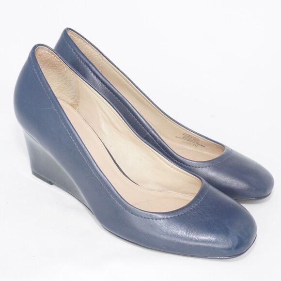 Antonio Melani ‘Claire’ Blue Round Toe Wedges, Size 7 - Picture 7 of 10
